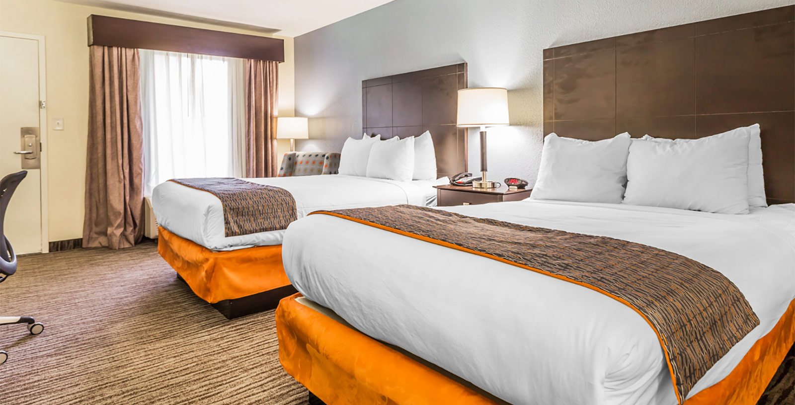 Family Friendly Charleston Hotel Rooms